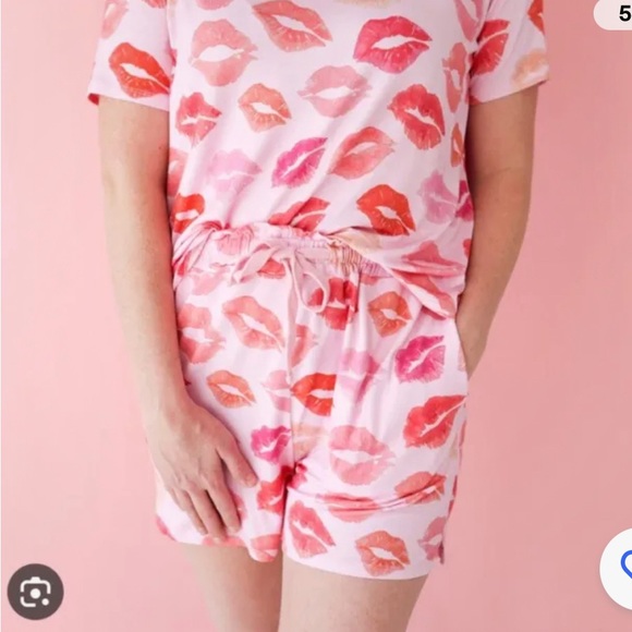 Posh peanut Isabela women’s short sleeve and shorts pajama set size Large NWT - Picture 4 of 4